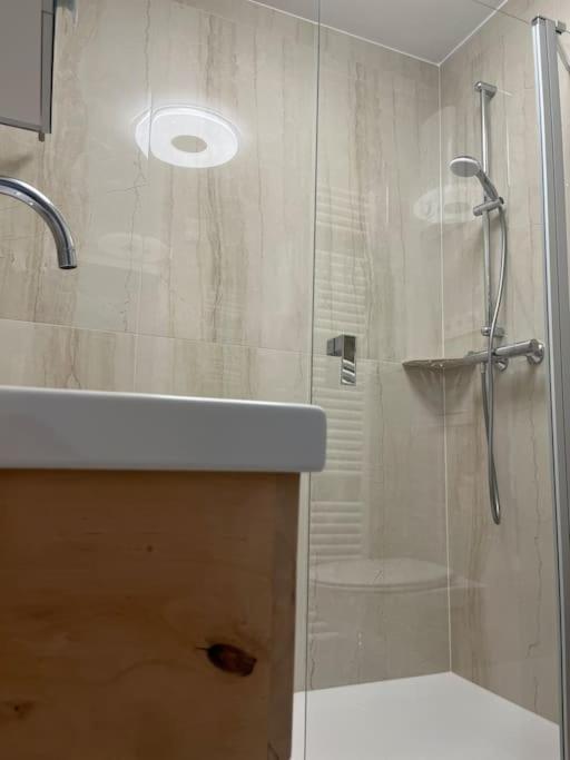 Apartment Zum Wohlfuehlen In Bochum Gerthe Luaran gambar