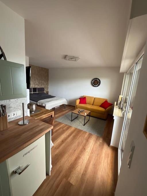 Apartment Zum Wohlfuehlen In Bochum Gerthe Luaran gambar